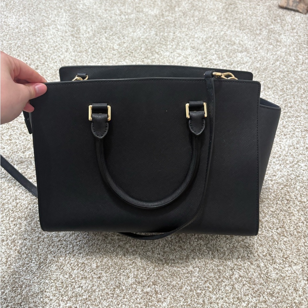 Michael Kors Selma Satchel Bag in Black Saffiano Leather - Picture 4 of 7